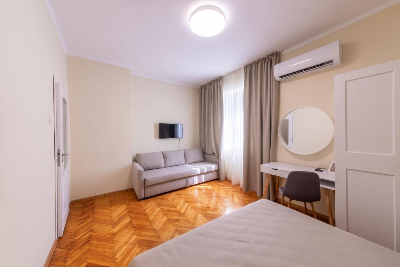 Апартаменти Perfect Spot *